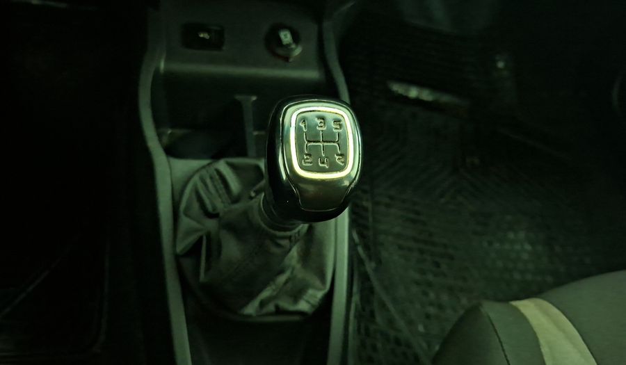 Fiat Uno 1.4 EVO WAY AC Hatchback 2017