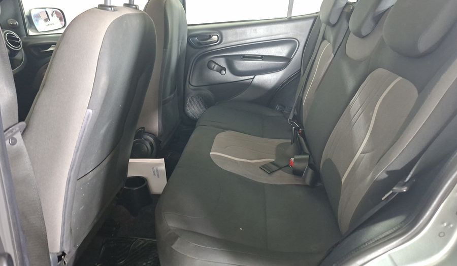 Fiat Uno 1.4 EVO WAY AC Hatchback 2017