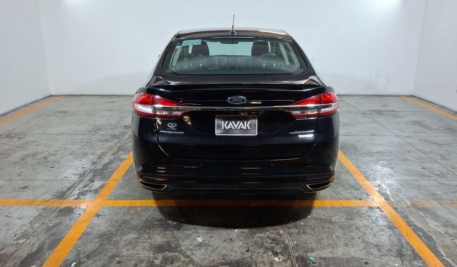 Ford Fusion 2.0 GTDI TITANIUM PLUS AT Sedan 2017