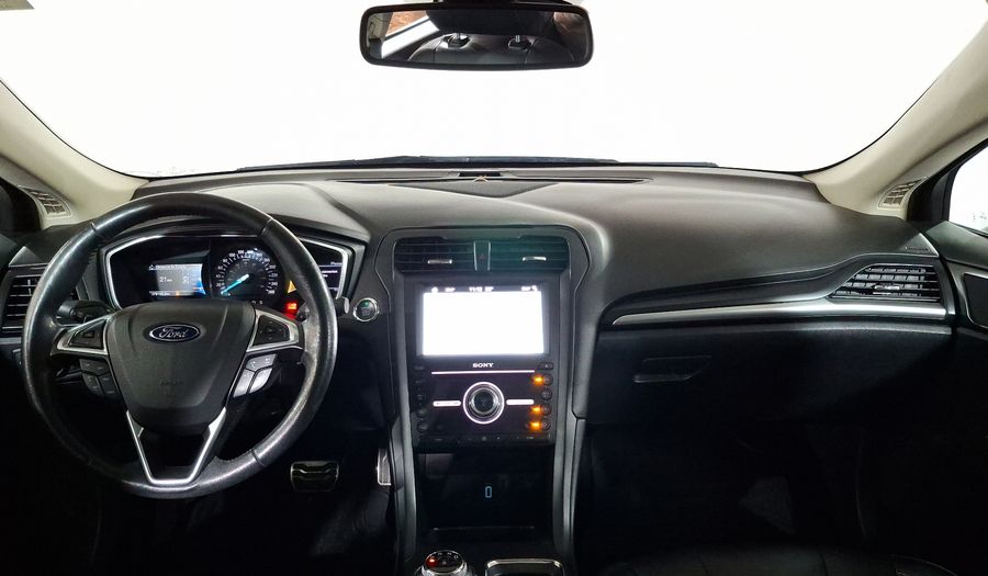 Ford Fusion 2.0 GTDI TITANIUM PLUS AT Sedan 2017