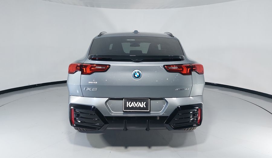 Bmw Ix2 BEV 67KWH XDRIVE30I AUTO Suv 2026