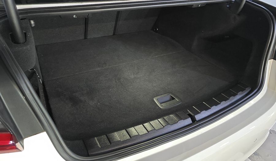 Bmw Serie 3 2.0 330E SPORT LINE PLUS Sedan 2020