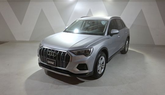 Audi • Q3