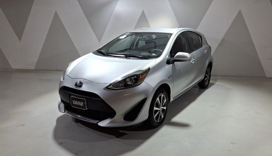 Toyota • Prius C