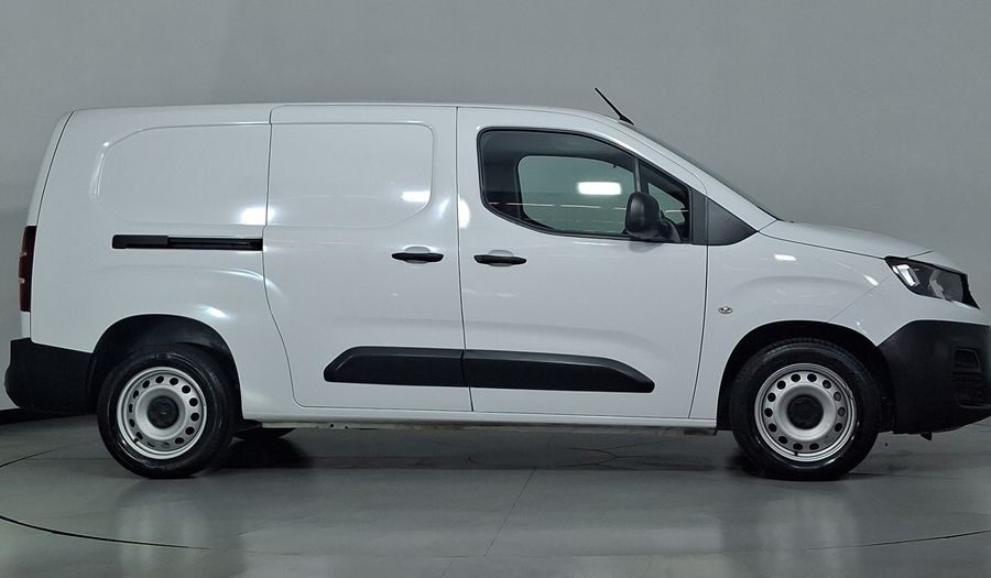 Peugeot Partner 1.2 PURETECH MAXI Van 2024