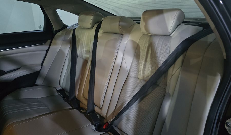 Honda Accord 2.0 TOURING AUTO Sedan 2021