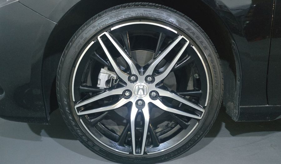 Honda Accord 2.0 TOURING AUTO Sedan 2021