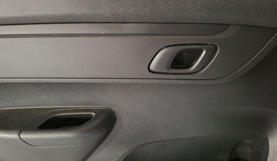 Renault Kwid 1.0 INTENS Hatchback 2025