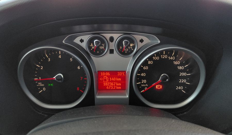 Ford Focus Ii 1.6 TREND Hatchback 2012