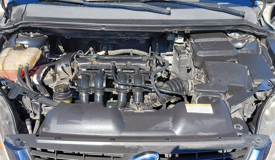 Ford Focus Ii 1.6 TREND Hatchback 2012