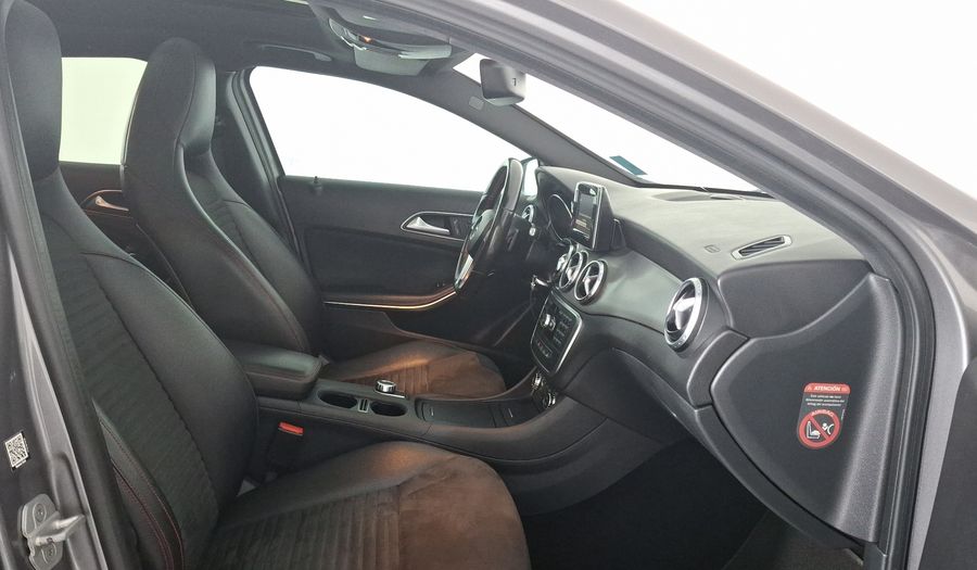 Mercedes Benz Clase Gla 2.0 GLA 250 CGI SPORT Suv 2016