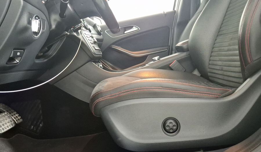 Mercedes Benz Clase Gla 2.0 GLA 250 CGI SPORT Suv 2016