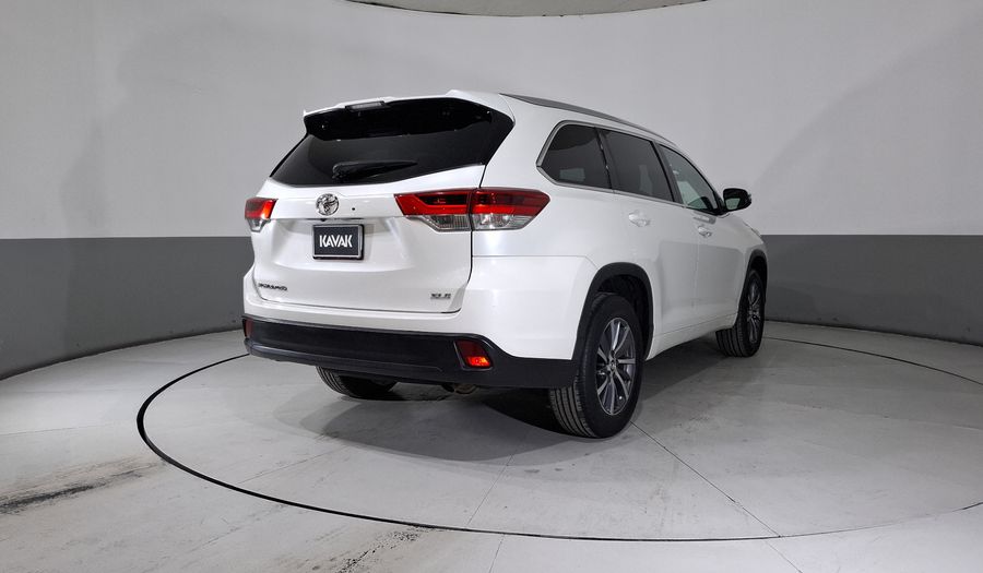 Toyota Highlander 3.5 XLE Suv 2017