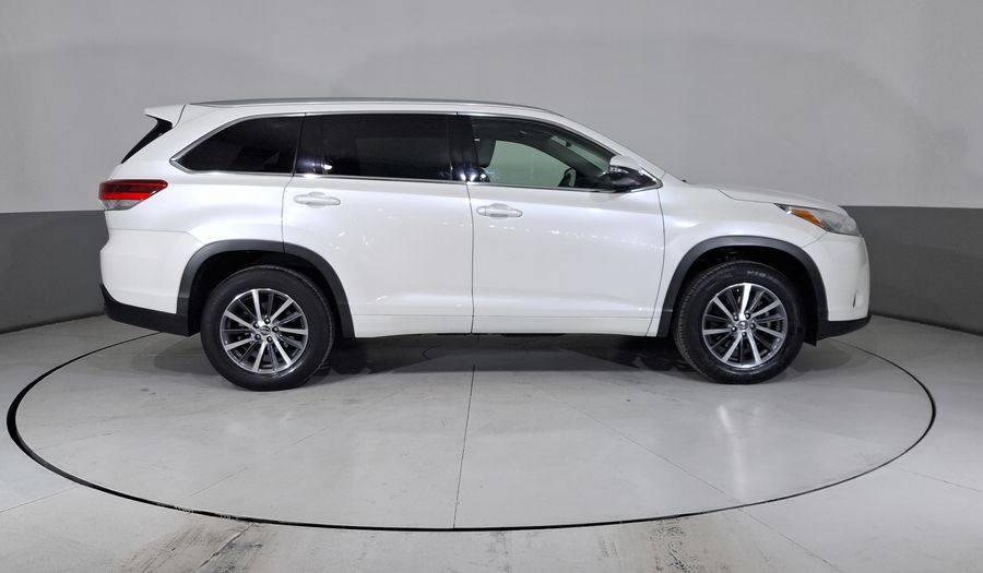 Toyota Highlander 3.5 XLE Suv 2017