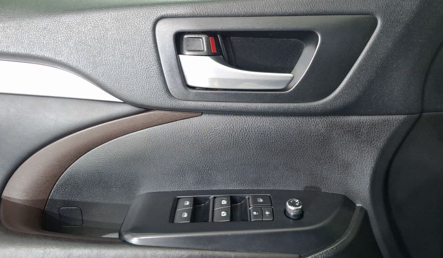 Toyota Highlander 3.5 XLE Suv 2017