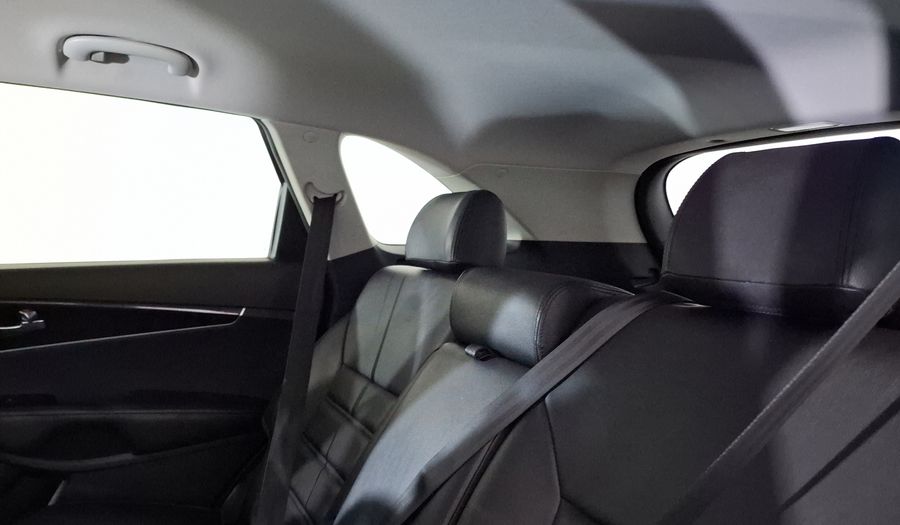 Kia Sorento 2.4 LX AT Suv 2017