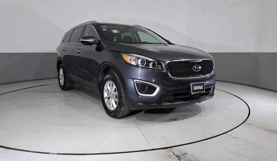 Kia Sorento 2.4 LX AT Suv 2017
