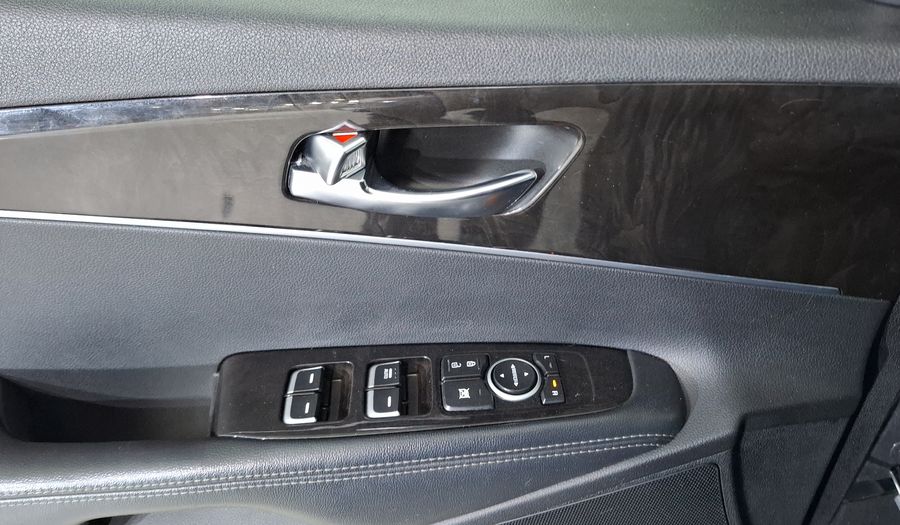 Kia Sorento 2.4 LX AT Suv 2017