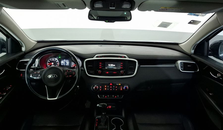 Kia Sorento 2.4 LX AT Suv 2017