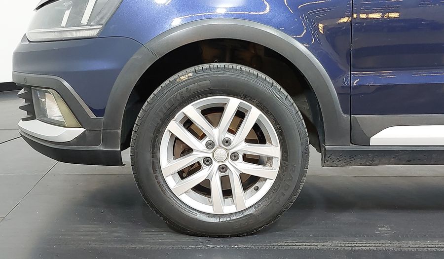 Volkswagen Crossfox MSI Hatchback 2015