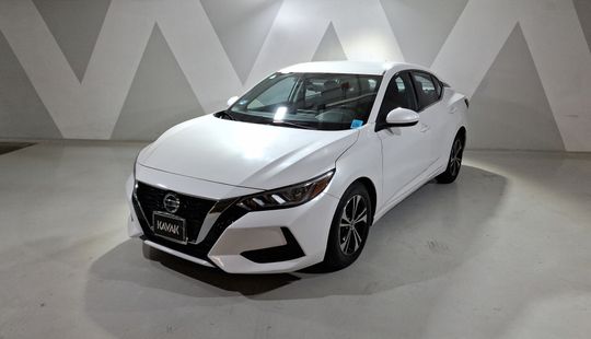 Nissan • Sentra