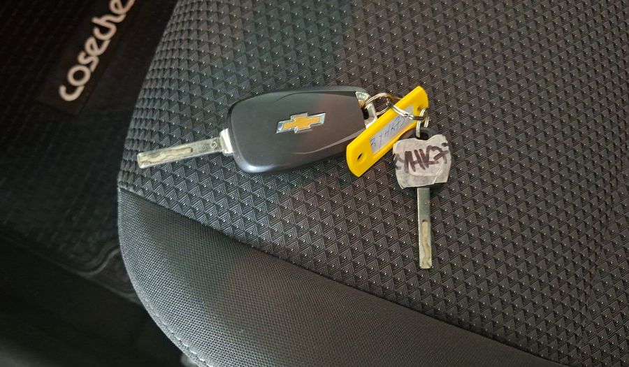 Chevrolet Onix 1.0T LT Hatchback 2022