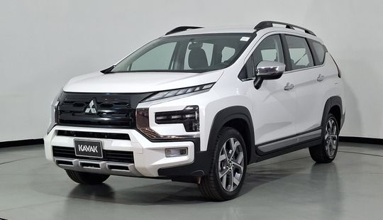 Mitsubishi • Xpander