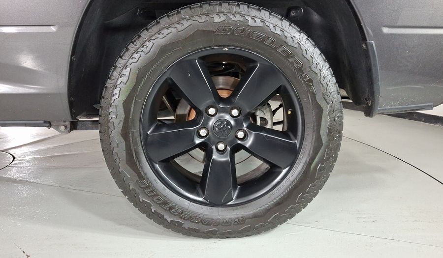 Ram 1500 5.7 HEMI SPORT CREW CAB 4X4 V8 8AT Pickup 2022