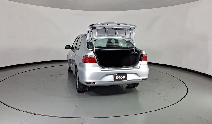 Volkswagen Gol 1.6 GL 4 PUERTAS MT Sedan 2014