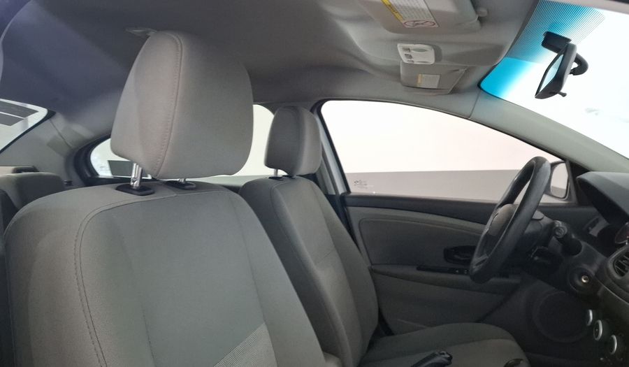 Renault Fluence 2.0 AUTHENTIQUE MT Sedan 2012