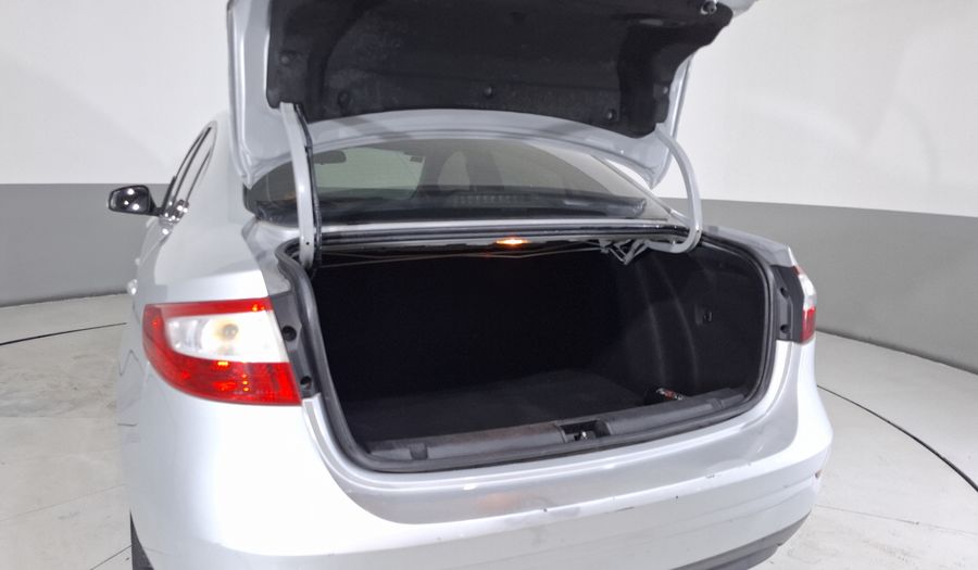 Renault Fluence 2.0 AUTHENTIQUE MT Sedan 2012