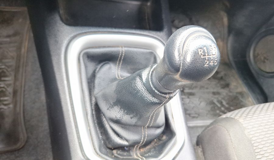 Toyota Hilux 2.4D SR 4WD Pickup 2021