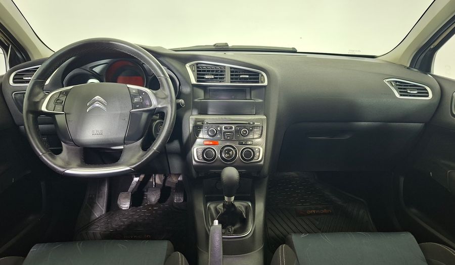 Citroen C4 1.6 VTI 120 SEDUCTION Hatchback 2015