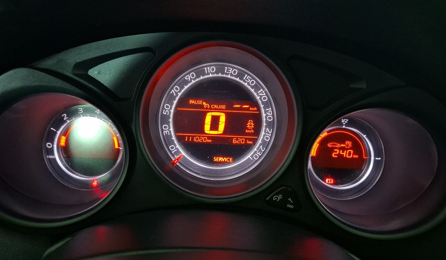 Citroen C4 1.6 VTI 120 SEDUCTION Hatchback 2015