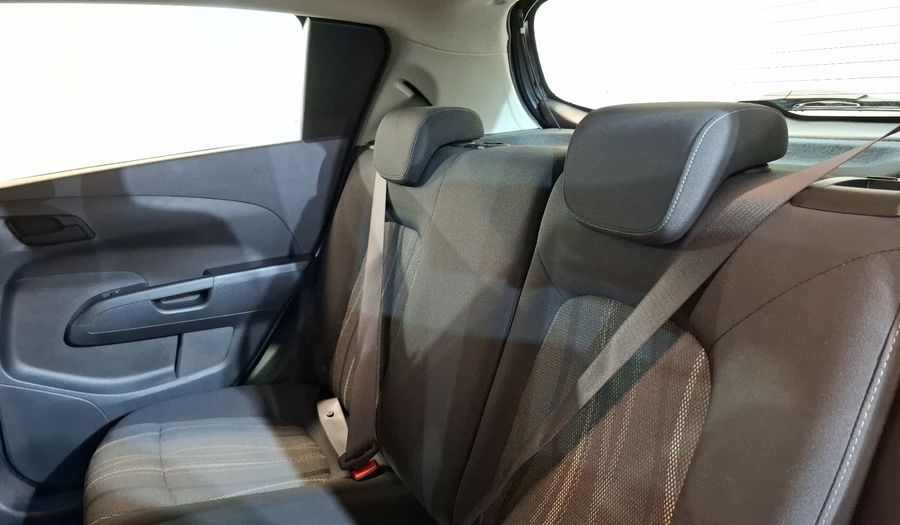 Chevrolet Sonic 1.6 AT K LT Hatchback 2016