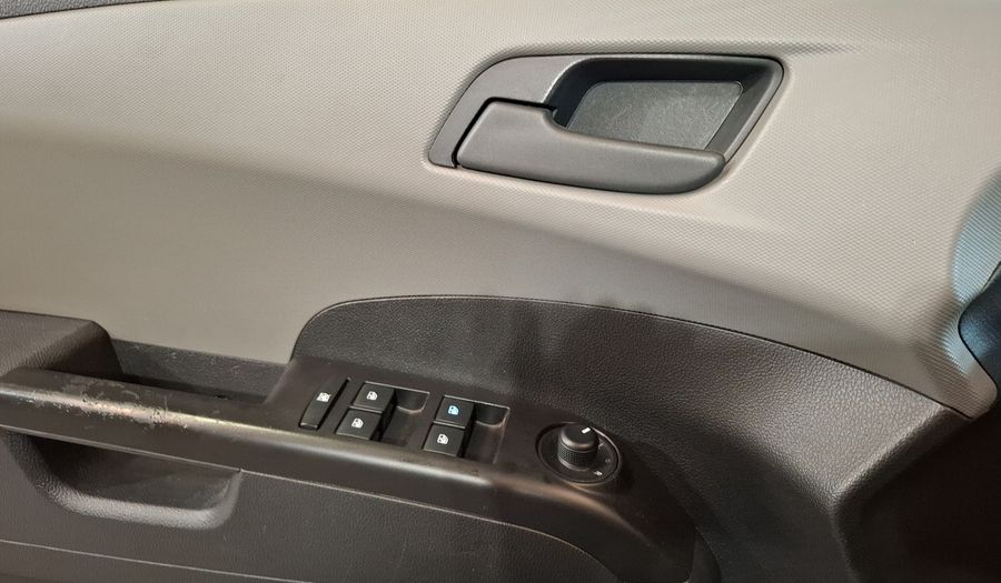 Chevrolet Sonic 1.6 AT K LT Hatchback 2016