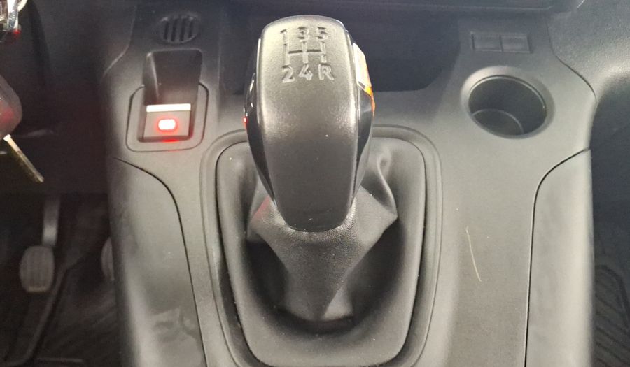 Peugeot Rifter 1.6 HDI ALLURE PACK Minivan 2025