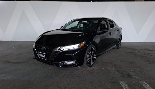 Nissan • Sentra