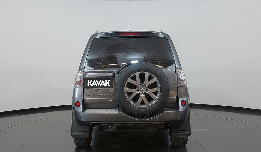 Mitsubishi Pajero Tr4 2.0 16V FLEX AUTO 4WD Suv 2015