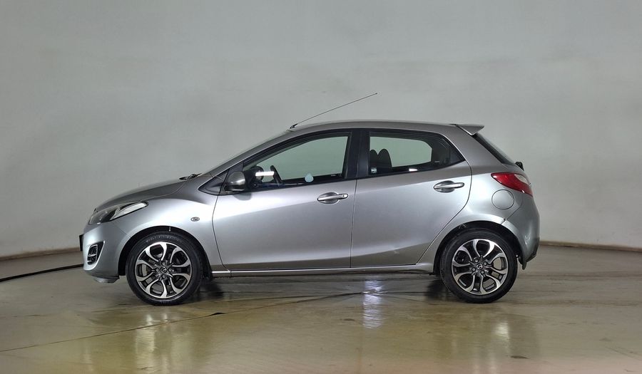 Mazda 2 1.5 V Hatchback 2012