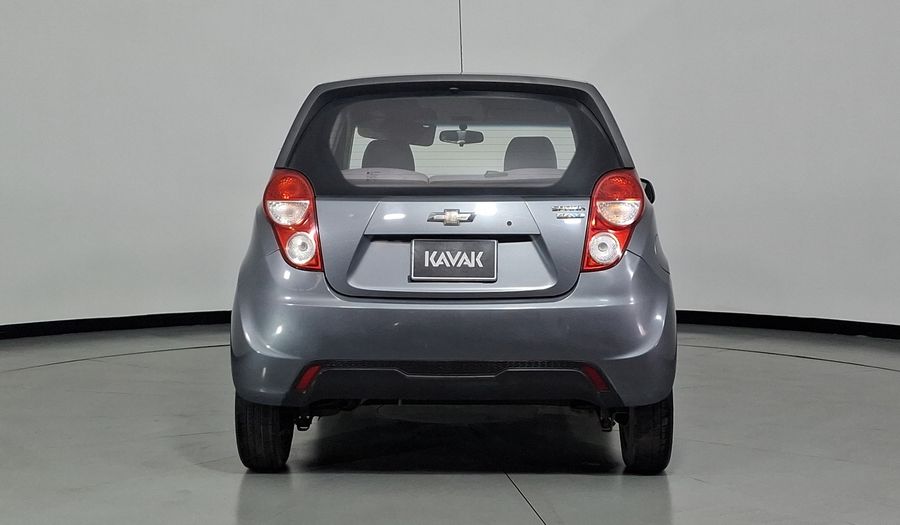 Chevrolet Spark 1.4 LT B MT Hatchback 2016