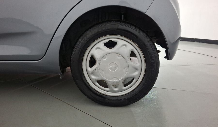 Chevrolet Spark 1.4 LT B MT Hatchback 2016