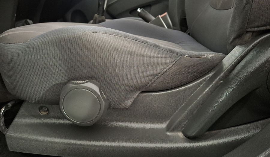 Chevrolet Spark 1.4 LT B MT Hatchback 2016