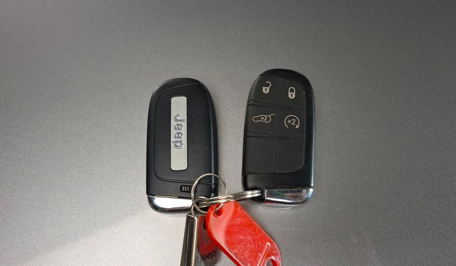 Jeep Commander 1.3 T270 LIMITED AUTO Suv 2024