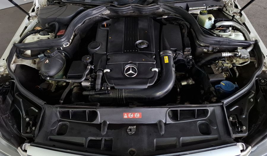 Mercedes Benz Clase C 1.8 200 EXCLUSIVE AT Sedan 2014