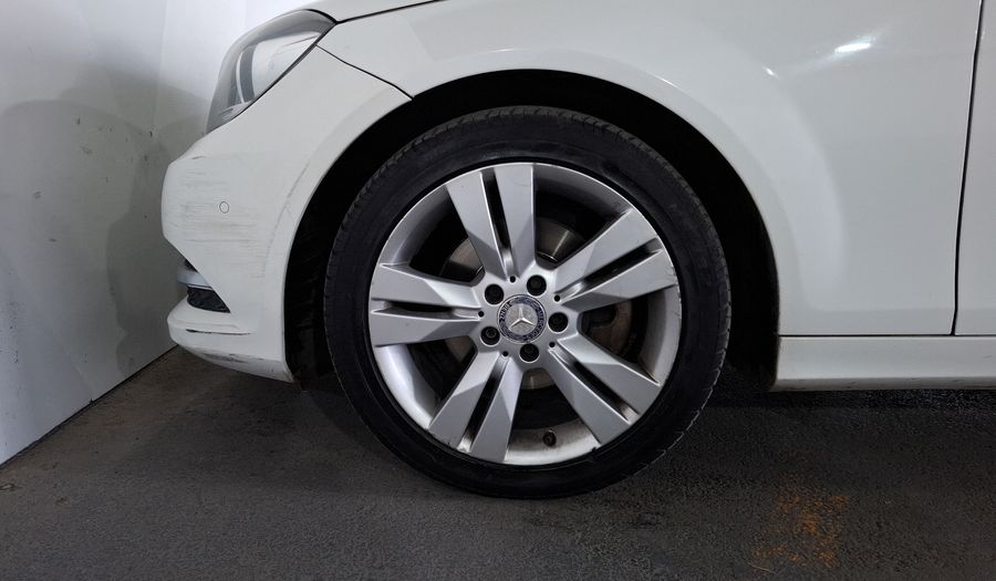 Mercedes Benz Clase C 1.8 200 EXCLUSIVE AT Sedan 2014