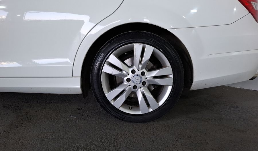 Mercedes Benz Clase C 1.8 200 EXCLUSIVE AT Sedan 2014