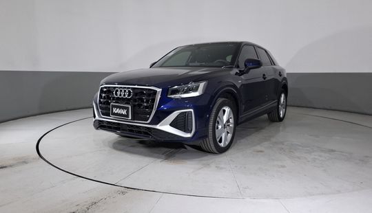 Audi • Q2