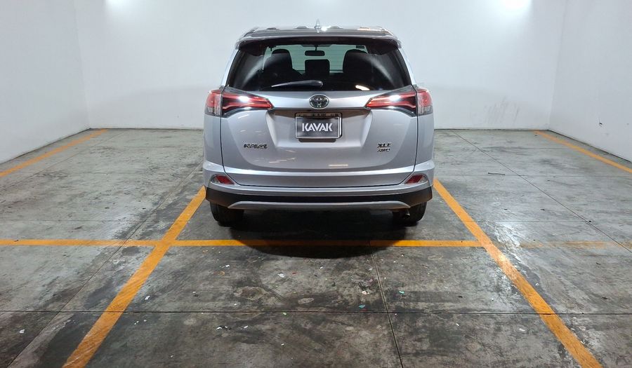 Toyota Rav4 2.5 XLE AWD AT Suv 2018