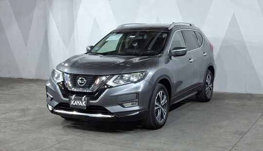 Nissan • X-Trail